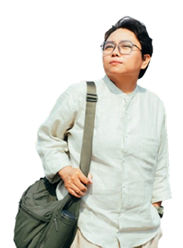 Ms. Hà Là Lạ